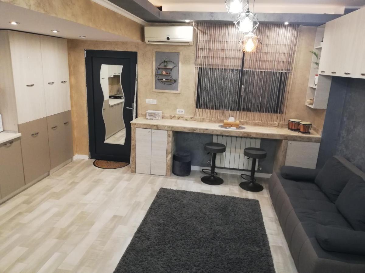Tomis Suite Constanta Exterior photo
